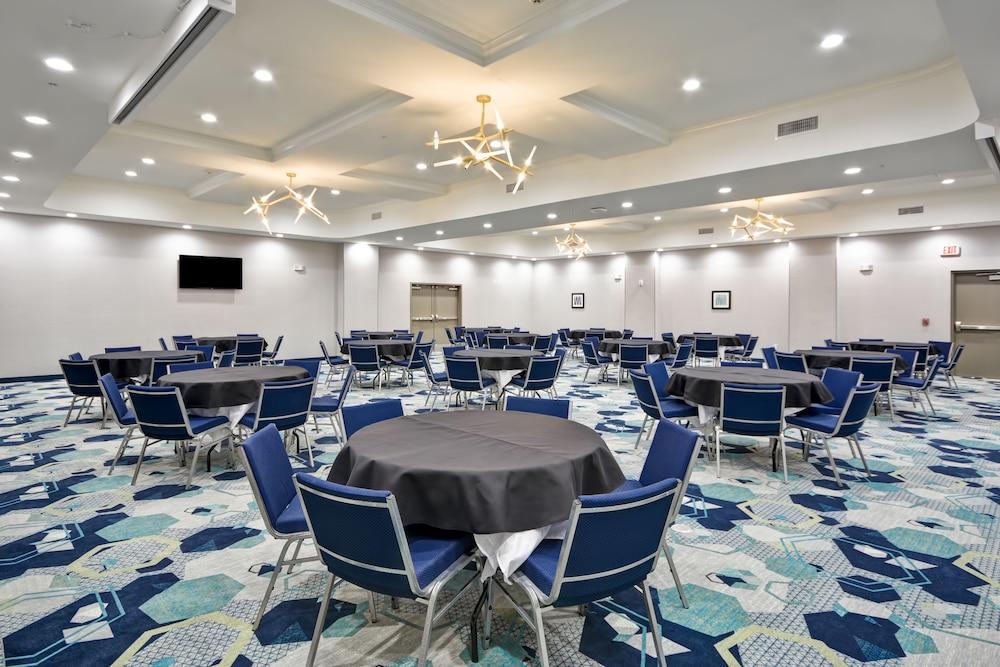 Hampton Inn Кайл Екстериор снимка